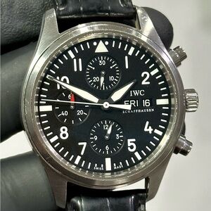 IWC Pilot IW371701 Chronograph Automatic Day-Date Black Dial 42mm Luxury Watch